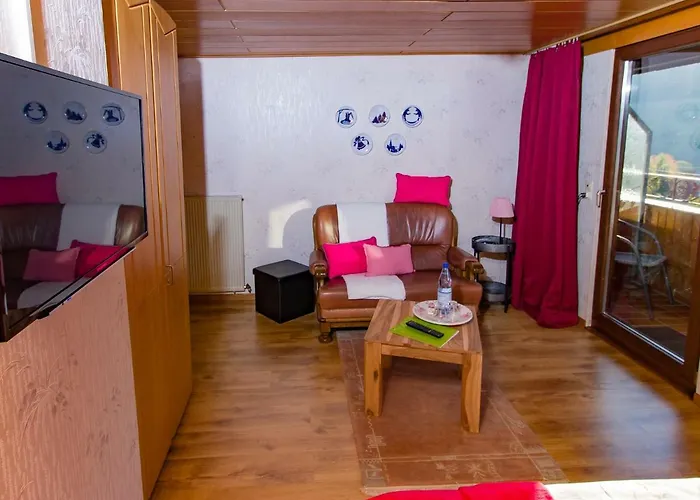 Sandra Müller 3* Burg (Bernkastel-Wittlich)